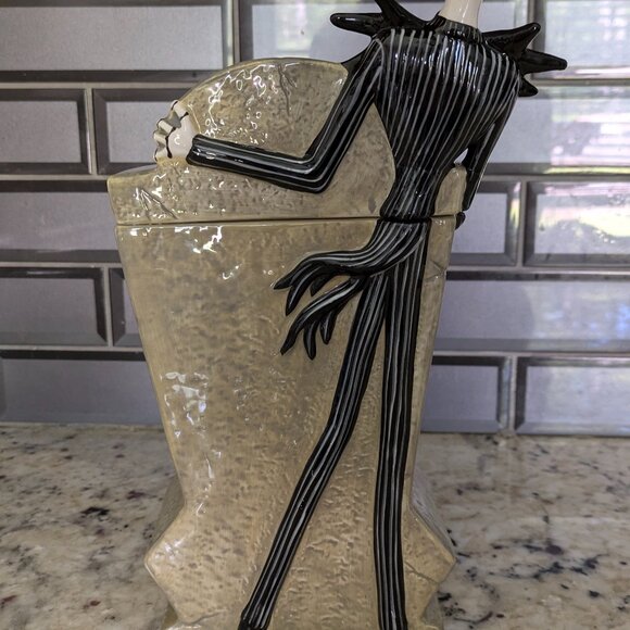 Jack Skellington Nightmare Before Christmas Cookie Jar - Picture 3 of 5